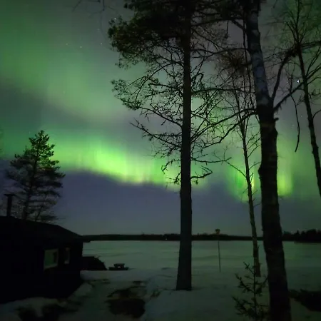 Ferienhaus Red Fox Wilderness & Northern Lights
